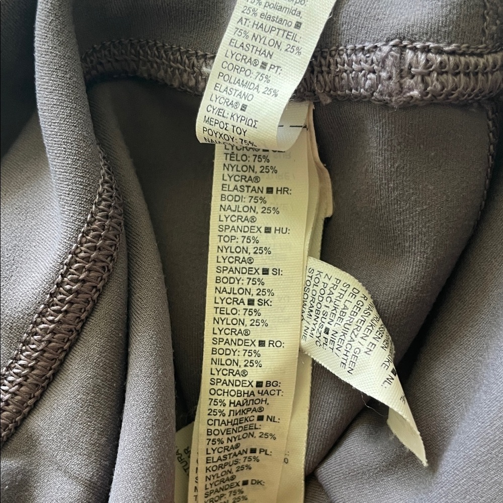 Athleta Transcend Slim Pant Women’s Medium - Picture 9 of 9